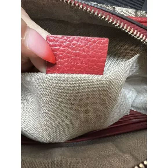 Gucci Bree GG Supreme Camera Crossbody W/Red Leather W/Cert. Of Authenticity - Picture 9 of 15